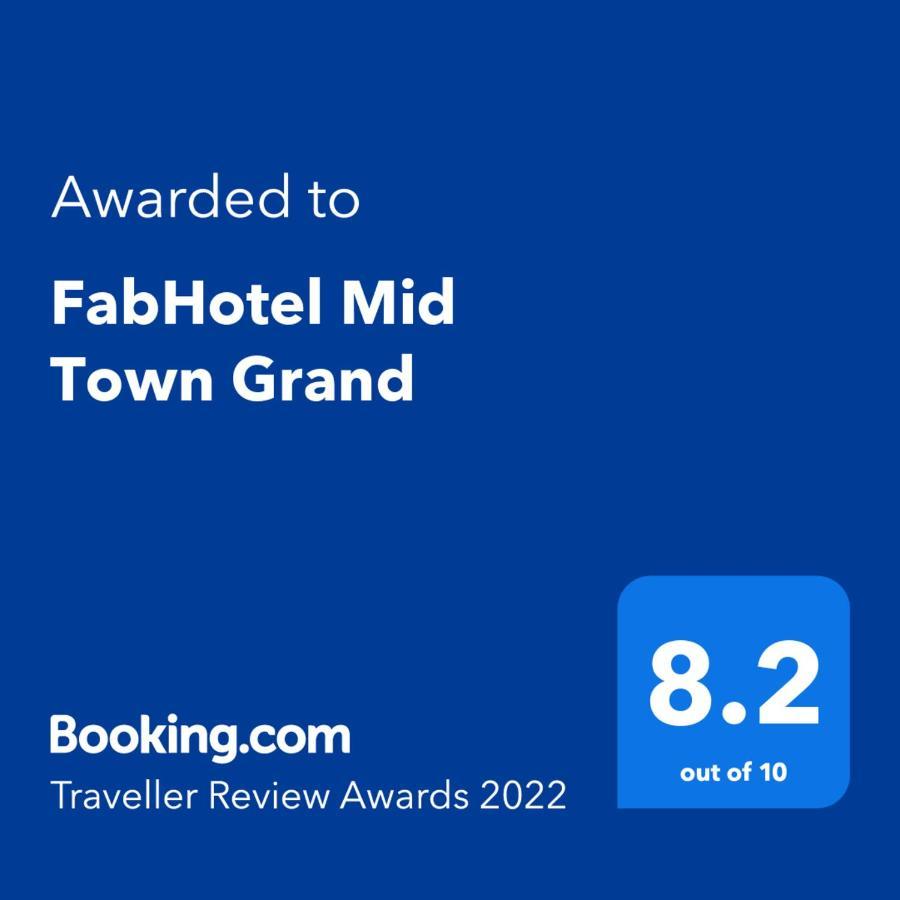 Fabhotel Mid Town Grand Panchkula Extérieur photo